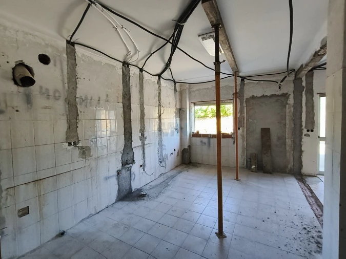 Apartamento T3 para Venda em Santa Clara e Castelo Viegas Foto 3