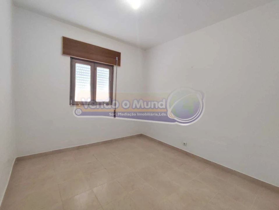 Moradia T3 para Venda em Fazendas de Almeirim Foto 20