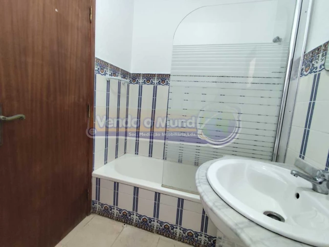 Moradia T3 para Venda em Fazendas de Almeirim Foto 17