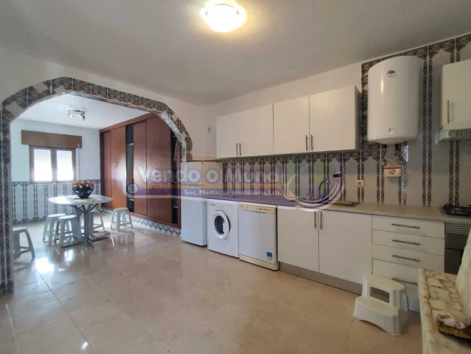 Moradia T3 para Venda em Fazendas de Almeirim Foto 9