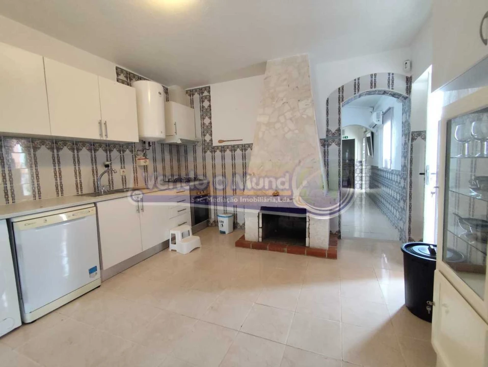 Moradia T3 para Venda em Fazendas de Almeirim Foto 6