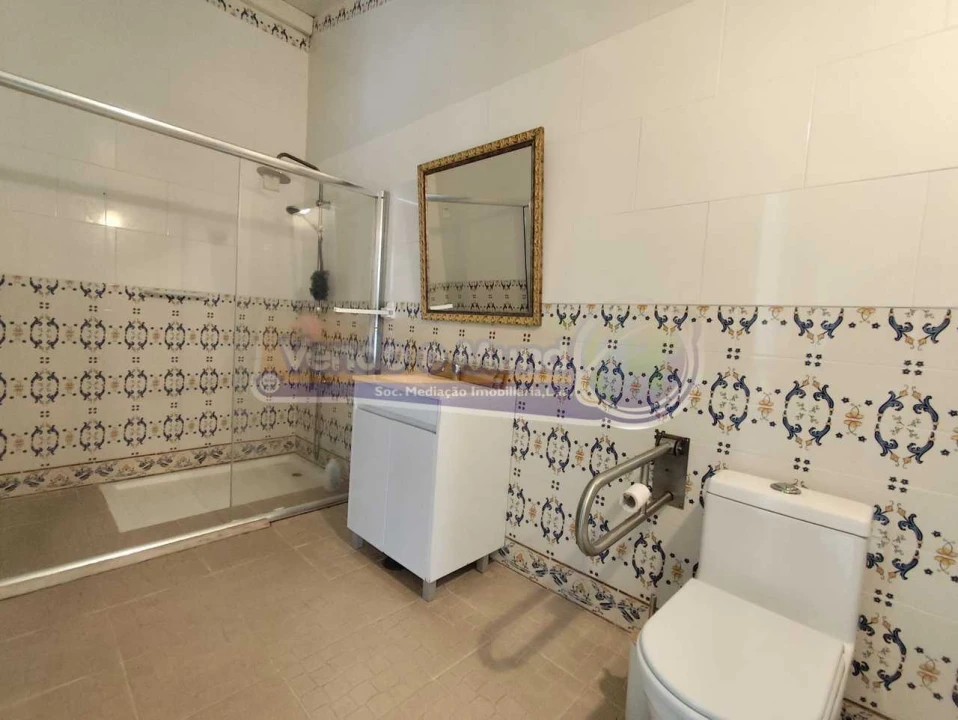 Moradia T3 para Venda em Fazendas de Almeirim Foto 18