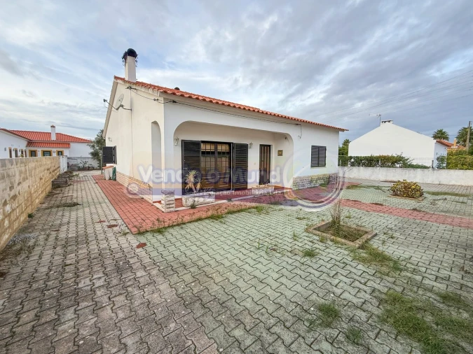 Moradia T3 para Venda em Salvaterra de Magos e Foros de Salvaterra Foto 2