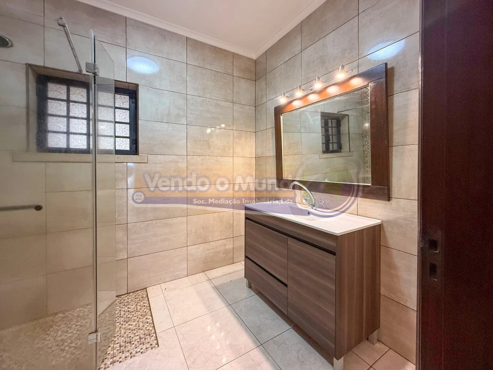 Moradia T3 para Venda em Salvaterra de Magos e Foros de Salvaterra Foto 16