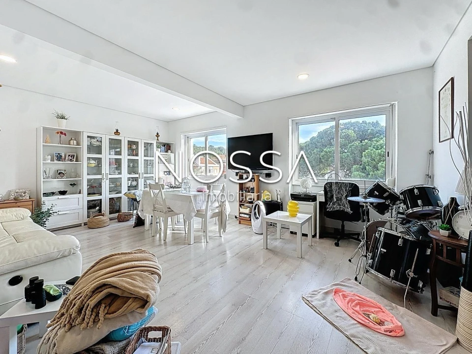 Apartamento T2 para Venda em Caparica e Trafaria Foto 1