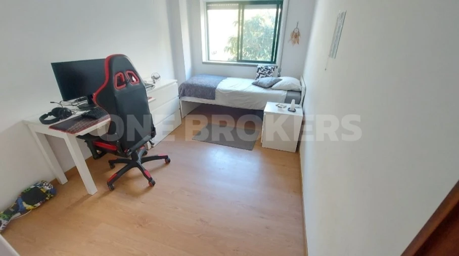 Apartamento T3 para Venda em Alcabideche Foto 8