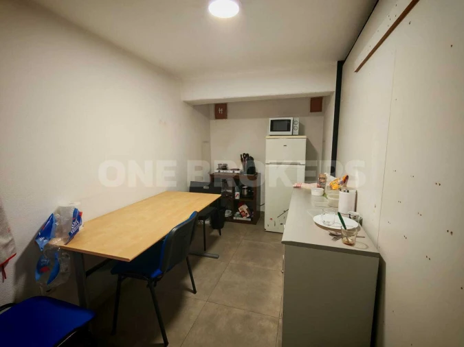 Loja para Arrendamento em Falagueira-Venda Nova Foto 15