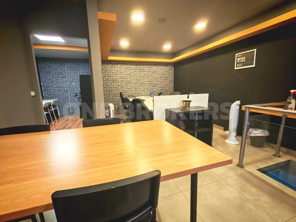 Loja para Arrendamento em Falagueira-Venda Nova Foto 6