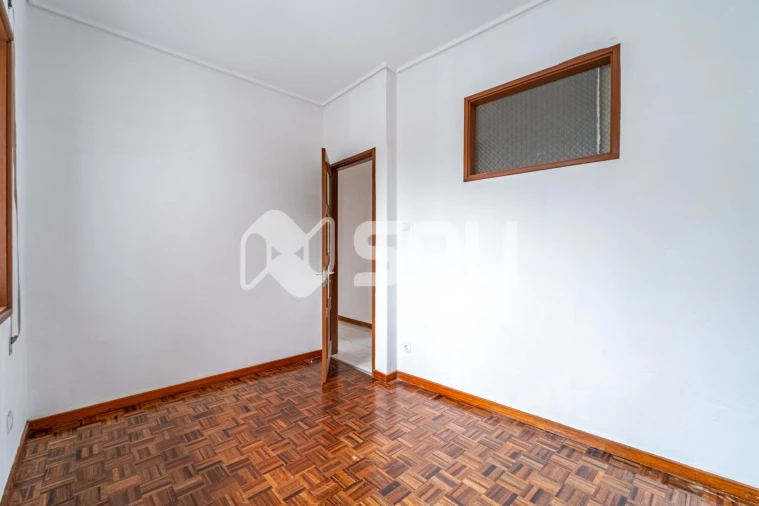 Apartamento T2 para Venda em Pedrouços Foto 12