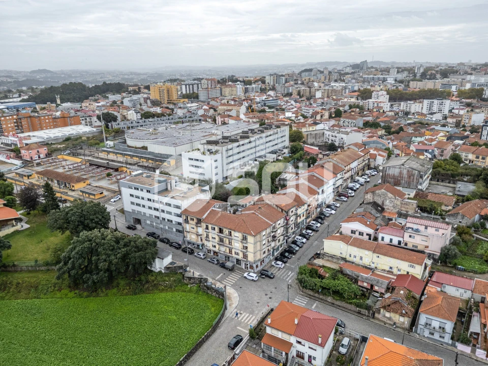 Apartamento T2 para Venda em Pedrouços Foto 16