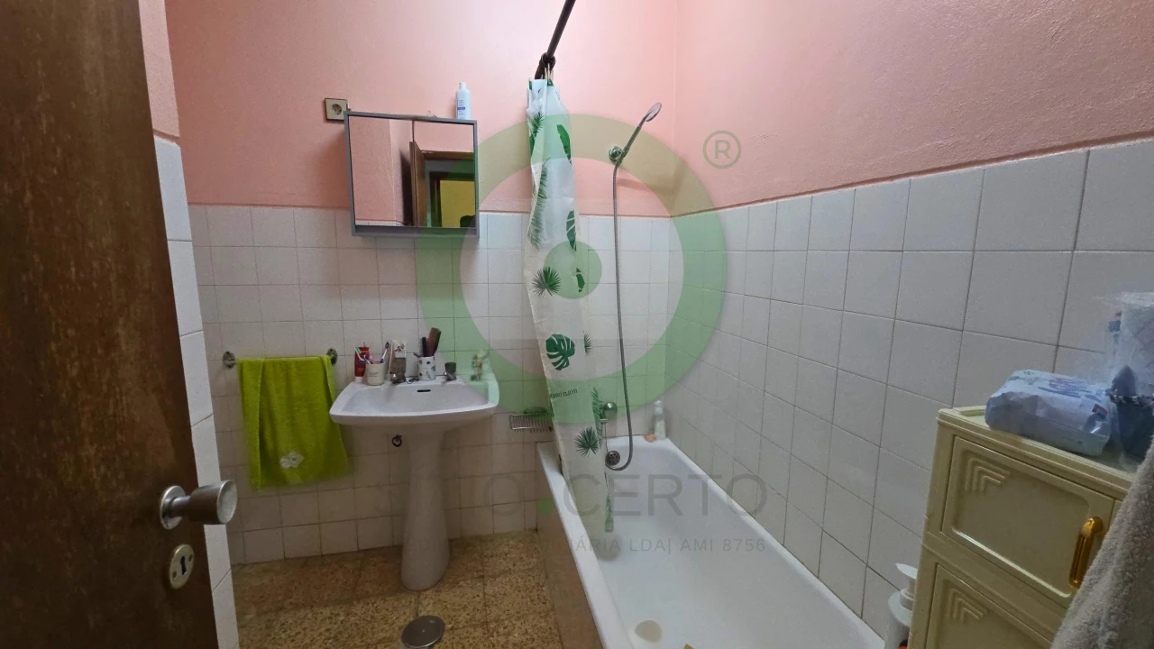 Moradia T3 para Venda em Vinhais Foto 17