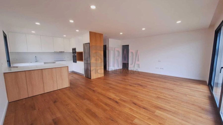 Moradia T3 para Venda em Vila Verde e Barbudo Foto 5