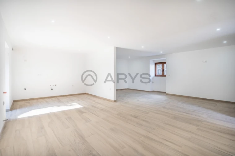 Moradia T3 para Venda em Taide Foto 6