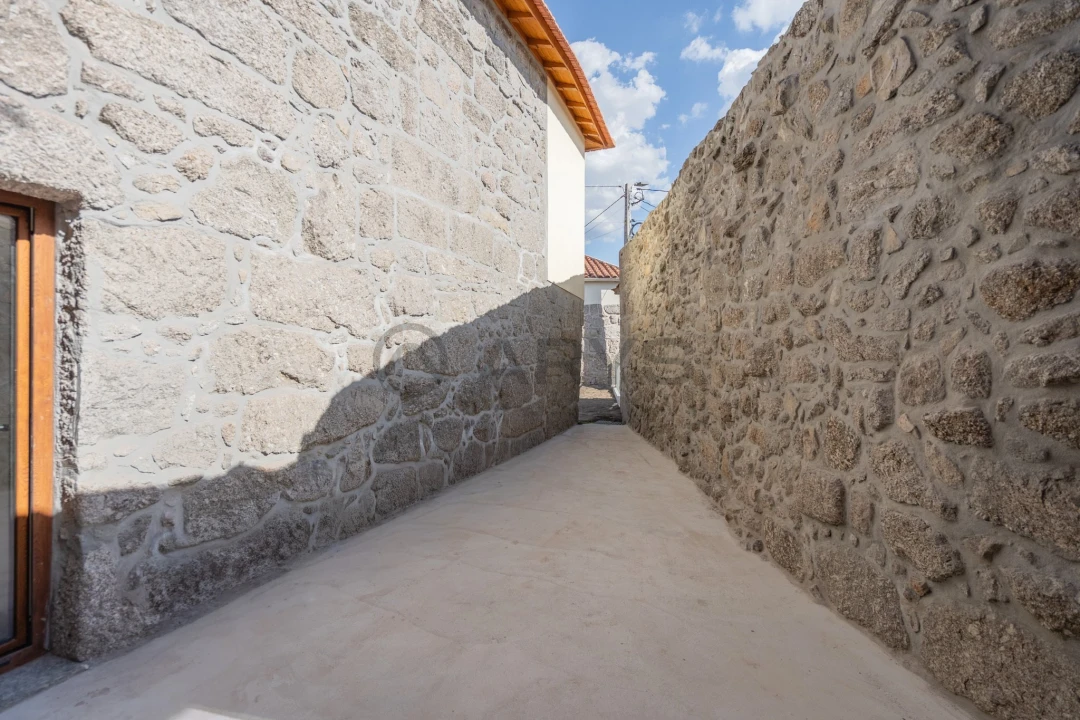 Moradia T3 para Venda em Taide Foto 10