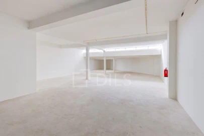 Loja para Arrendamento em Avenidas Novas