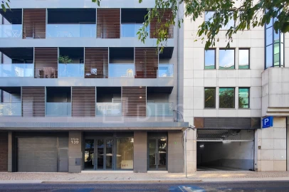 Loja para Arrendamento em Avenidas Novas