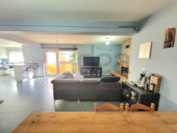 Moradia T3 para Venda em Amora Foto 28