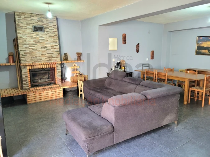 Moradia T3 para Venda em Amora Foto 31