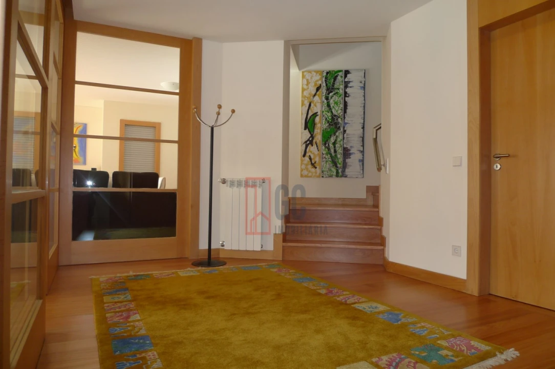 Apartamento T3 para Venda em Lordelo do Ouro e Massarelos Foto 12