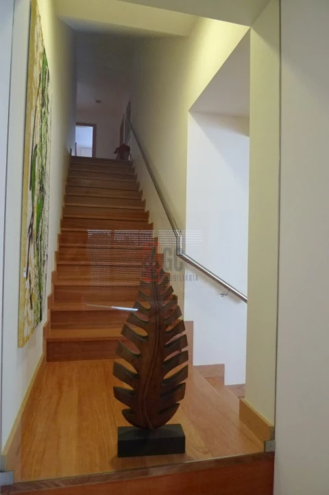 Apartamento T3 para Venda em Lordelo do Ouro e Massarelos