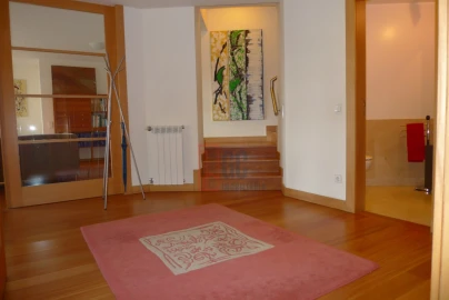 Apartamento T3 para Venda em Lordelo do Ouro e Massarelos