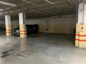 Apartamento T3 para Venda em Lordelo do Ouro e Massarelos