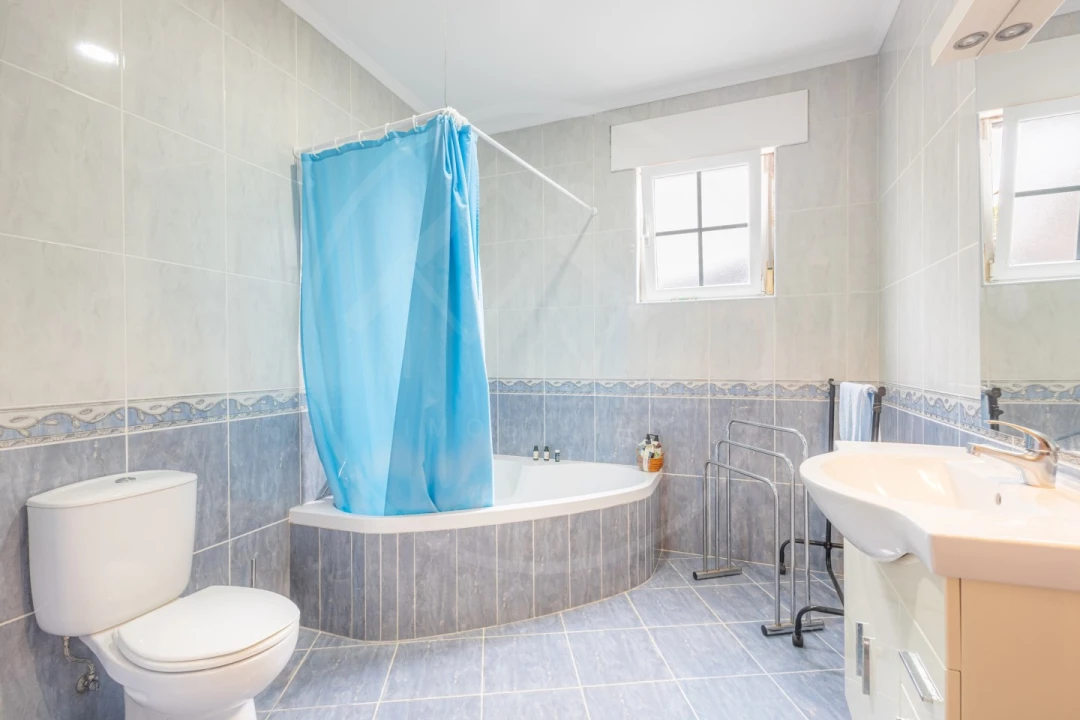 Moradia T2 para Venda em Vila Pouca de Aguiar Foto 9