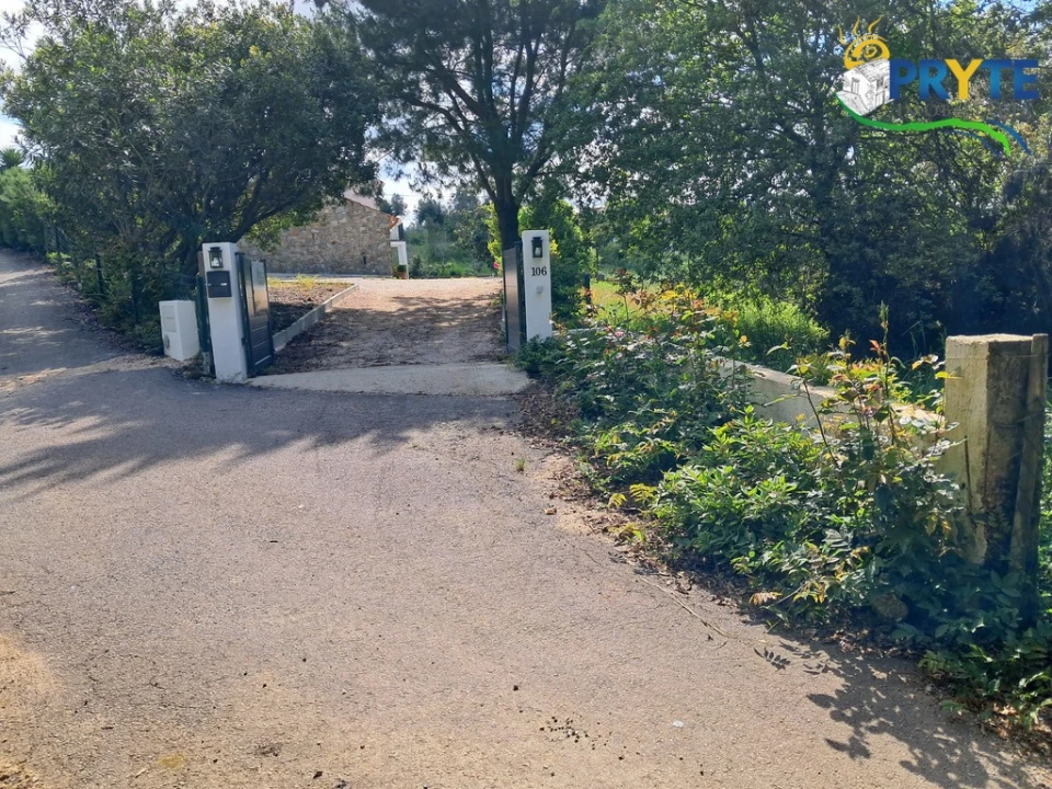 Moradia T2 para Venda em Cabeçudo Foto 12