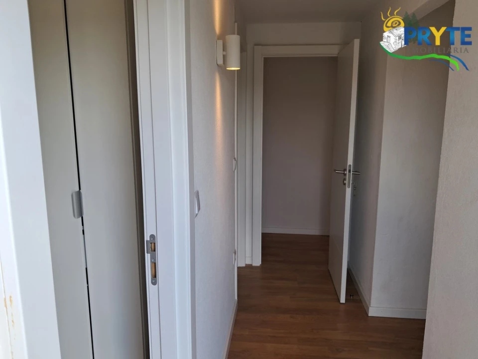 Moradia T2 para Venda em Cabeçudo Foto 28