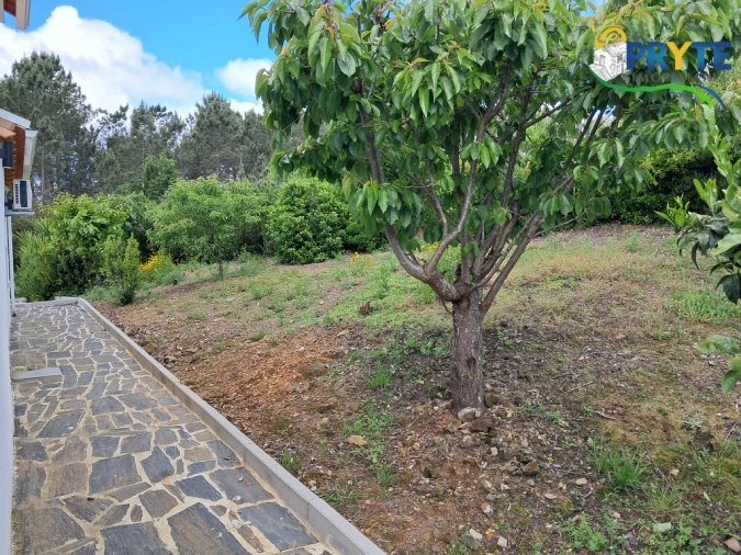 Moradia T2 para Venda em Cabeçudo Foto 10