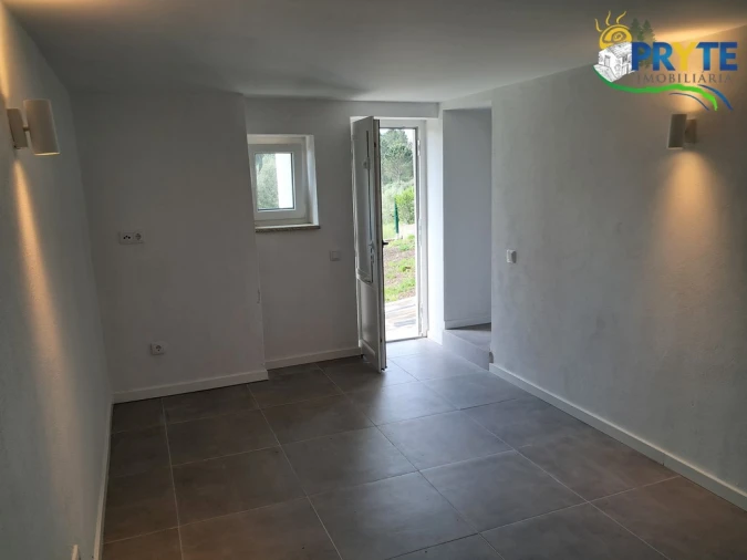 Moradia T2 para Venda em Cabeçudo Foto 19