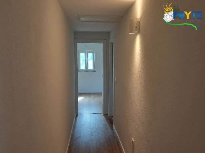 Moradia T2 para Venda em Cabeçudo Foto 23