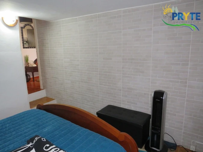 Moradia T4 para Venda em Alvares Foto 21