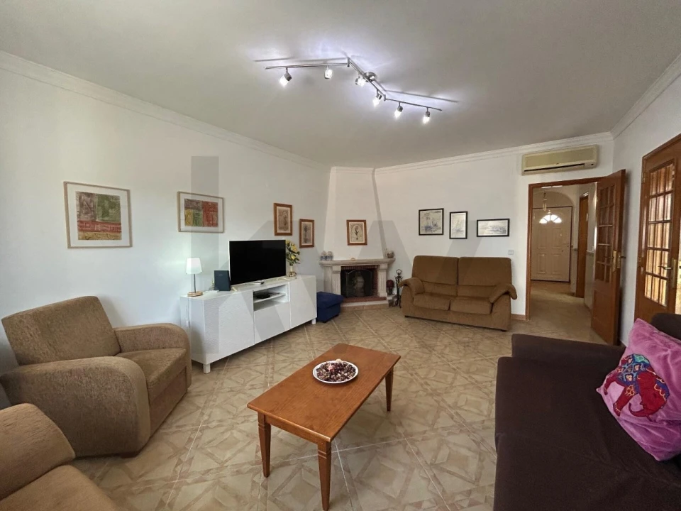 Moradia T3 para Venda em Monte Gordo Foto 7