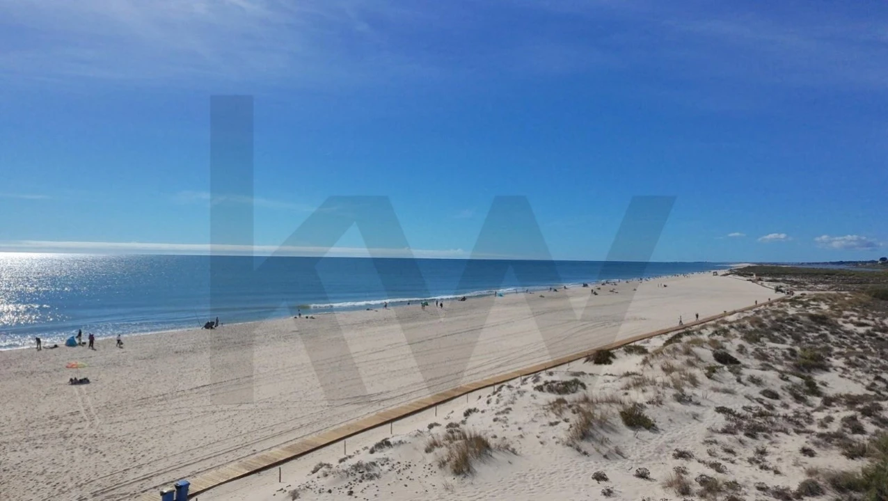 Moradia T3 para Venda em Monte Gordo Foto 42