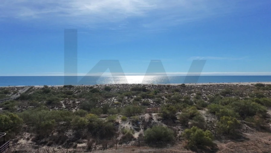 Moradia T3 para Venda em Monte Gordo Foto 38