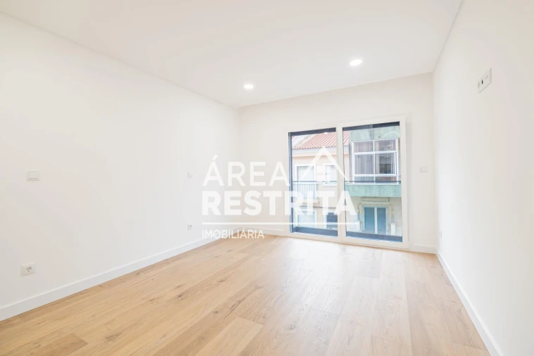 Apartamento T2 para Venda em Alhandra, São João dos Montes e Calhandriz Foto 25