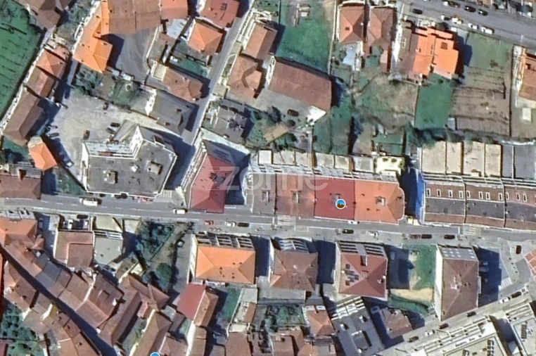 Garagem para Arrendamento em Arco de Baúlhe e Vila Nune Foto 11