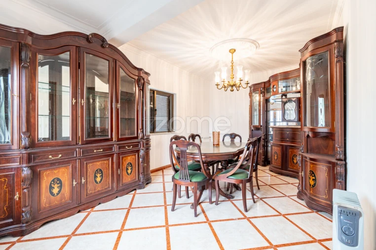 Quinta T10 para Venda em Vila e Roussas Foto 18