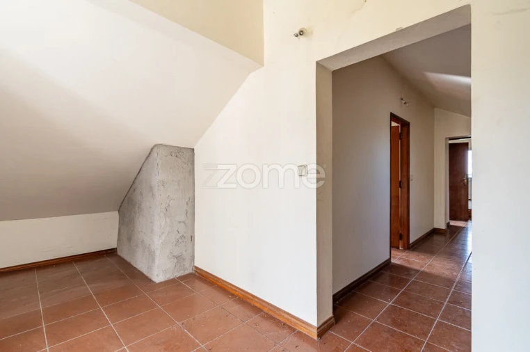 Quinta T10 para Venda em Vila e Roussas Foto 47