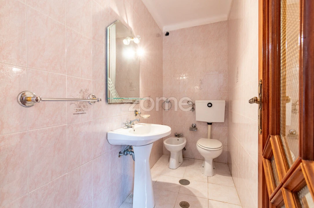 Quinta T10 para Venda em Vila e Roussas Foto 20