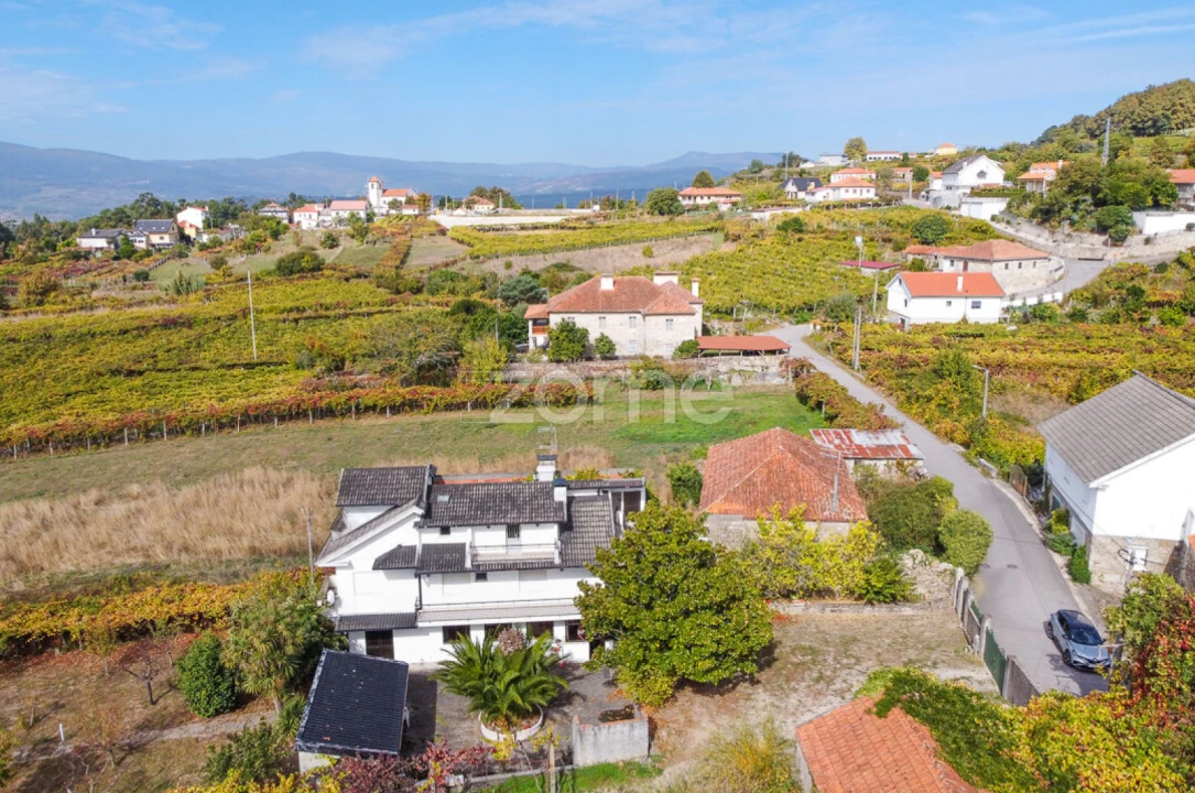 Quinta T10 para Venda em Vila e Roussas Foto 8