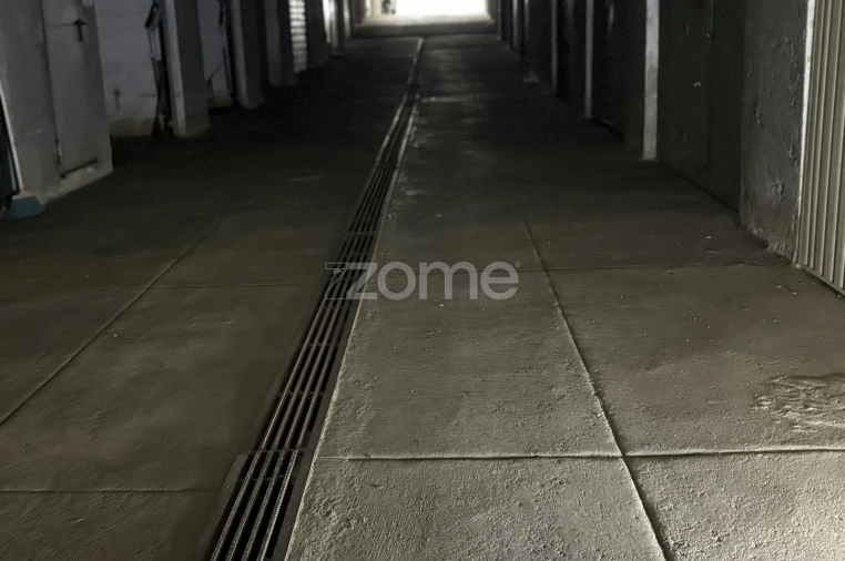 Garagem para Venda em Arco de Baúlhe e Vila Nune Foto 4