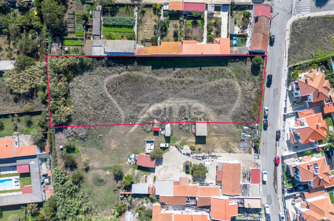 Terreno para Venda em Rio de Mouro Foto 6
