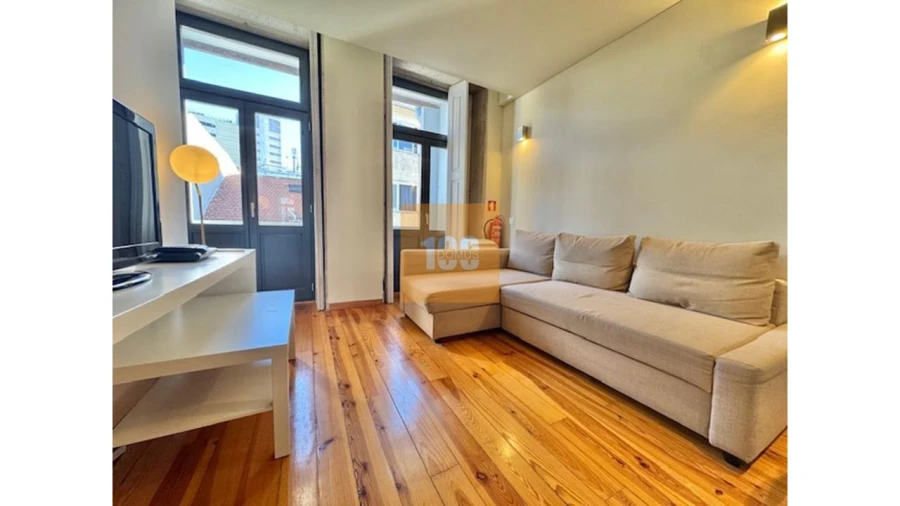 Apartamento T1 para Venda em Cedofeita, Santo Ildefonso, Sé, Miragaia, São Nicolau e Vitória Foto 16