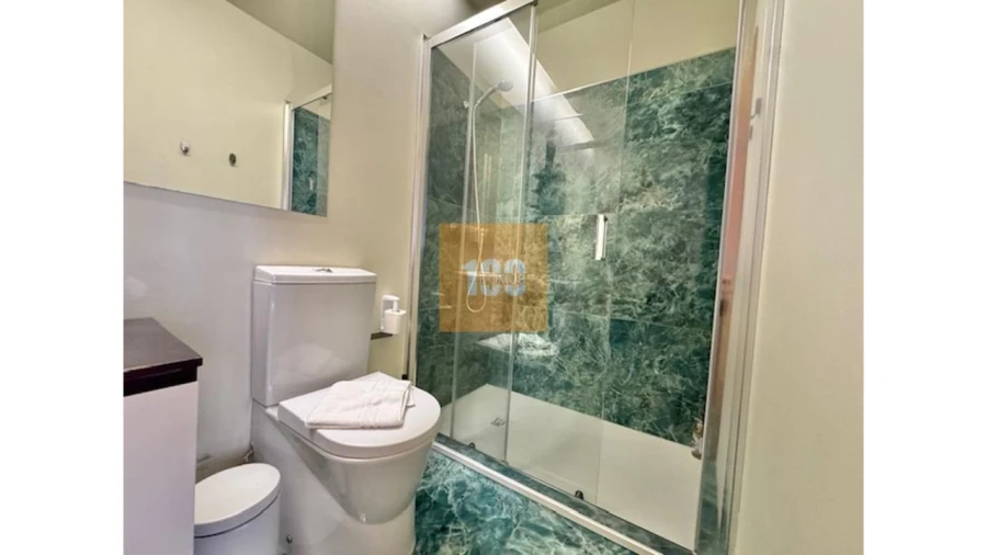 Apartamento T1 para Venda em Cedofeita, Santo Ildefonso, Sé, Miragaia, São Nicolau e Vitória Foto 24