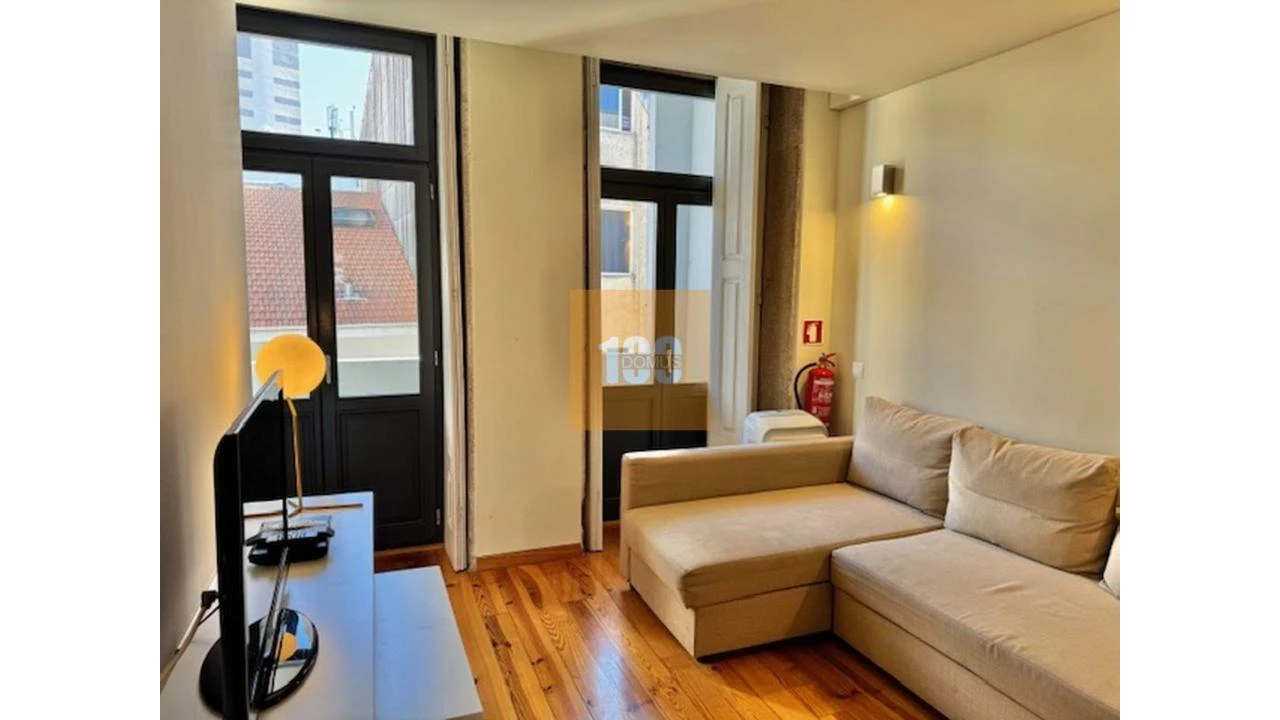 Apartamento T1 para Venda em Cedofeita, Santo Ildefonso, Sé, Miragaia, São Nicolau e Vitória Foto 15