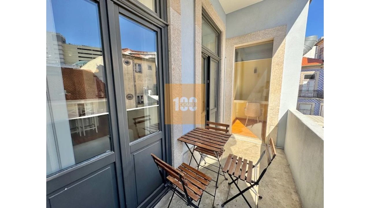 Apartamento T1 para Venda em Cedofeita, Santo Ildefonso, Sé, Miragaia, São Nicolau e Vitória Foto 18