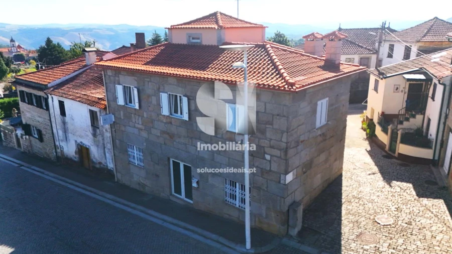 Negócio para Venda em Sabrosa Foto 4