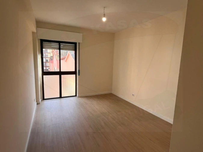 Apartamento T2 para Venda em Algueirão-Mem Martins Foto 10